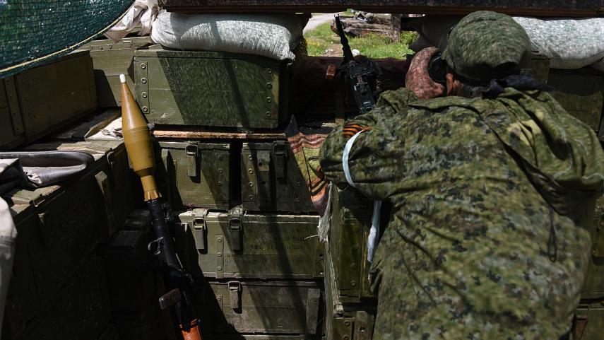 rebel in Donbass