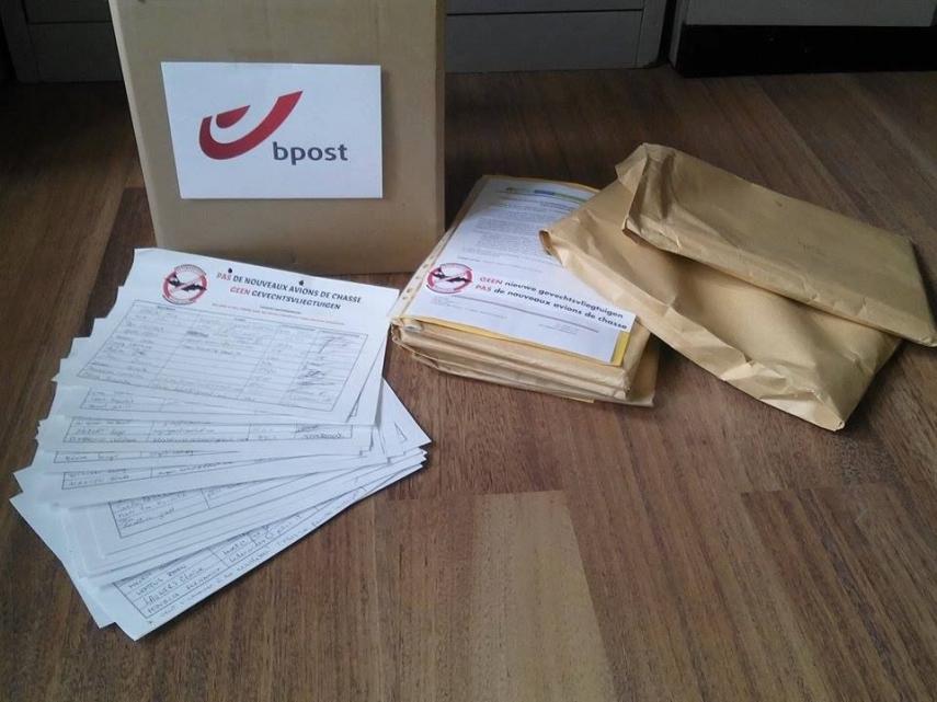 38.000 handtekeningen tegen gevechtsvliegtuigen voor Kamervoorzitter