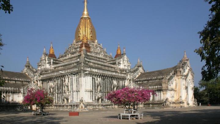ananda-bagan-myanmar-01-gje