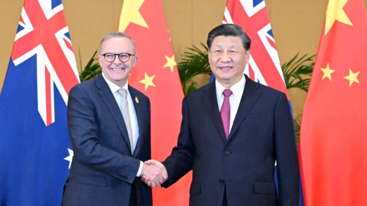 Albanese en Jinping
