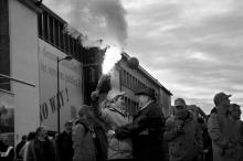 Manifestatie 2 december 2011: Besparen kan op bommen, niet op mensen!