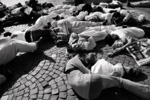 9 jaar oorlog in Afghanistan - Freeze for peace