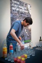Vernissage: Give Peace a Chance